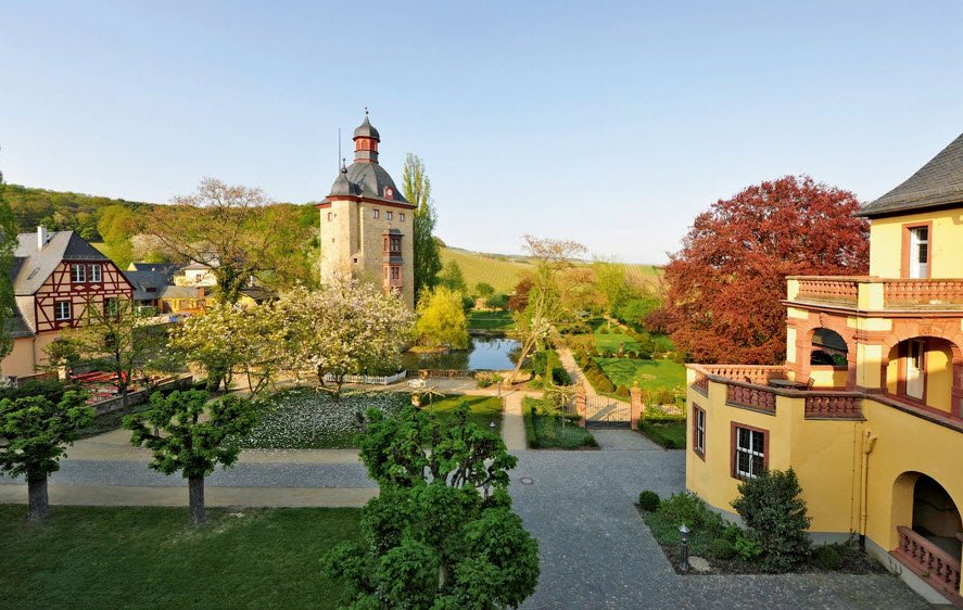 Weingut Schloss Vollrads, Oestrich-Winkel, Germany, Germany